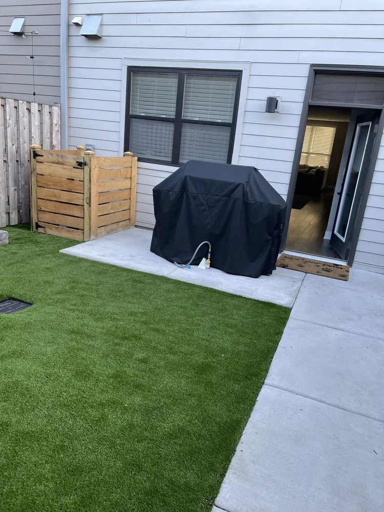 Slide of Suarez Fence