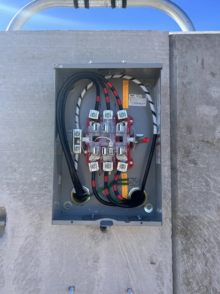 Slide of Suave Electrical Services