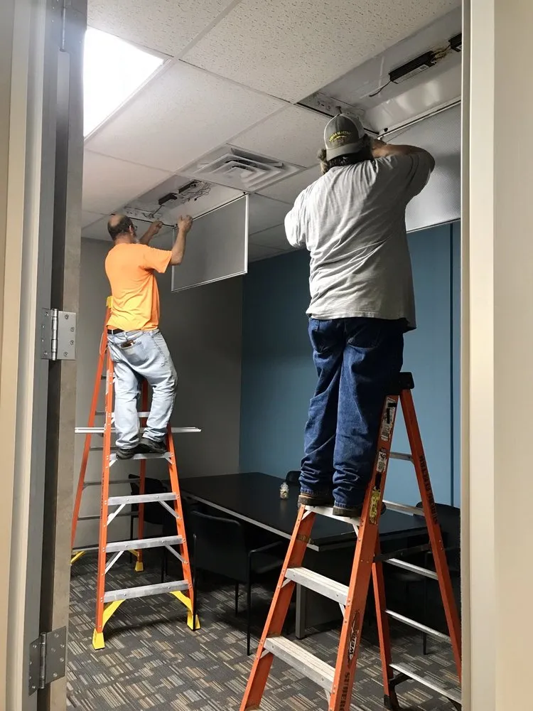 Affordable electrician providing panel upgrade in , 