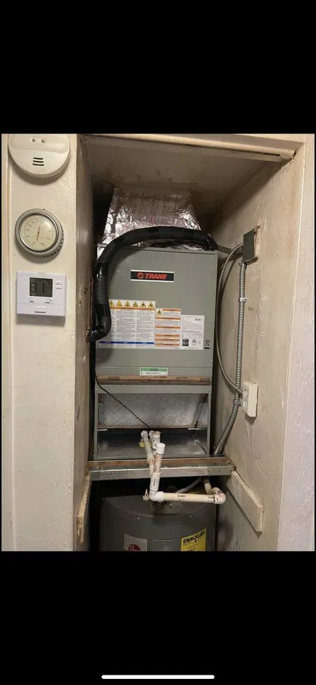 Emergency electrical service for homes in electrical repair,  by 