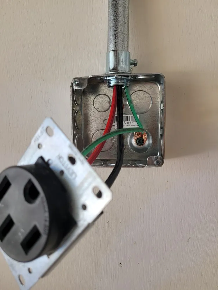 Slide of SuengLEE electric