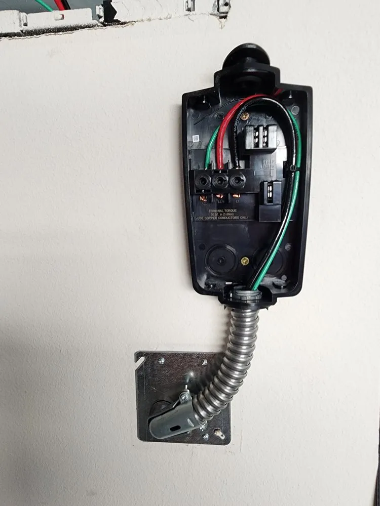 Slide of SuengLEE electric