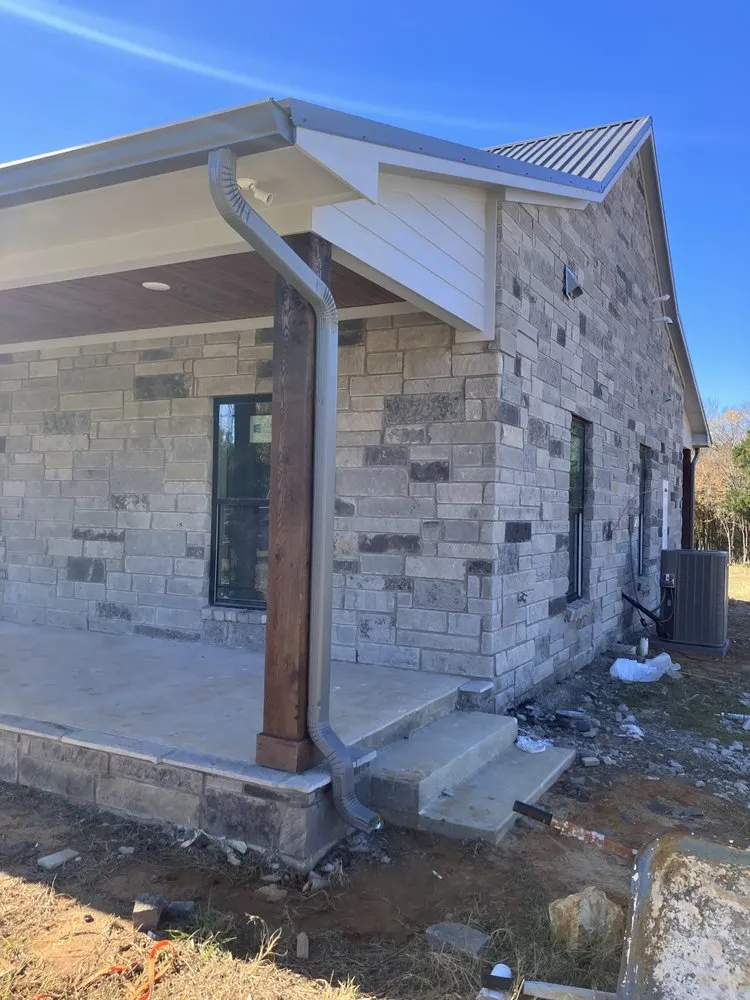 Trusted circuit breaker repair in Huntsvillle, TX by Sullivan & Sons Construction