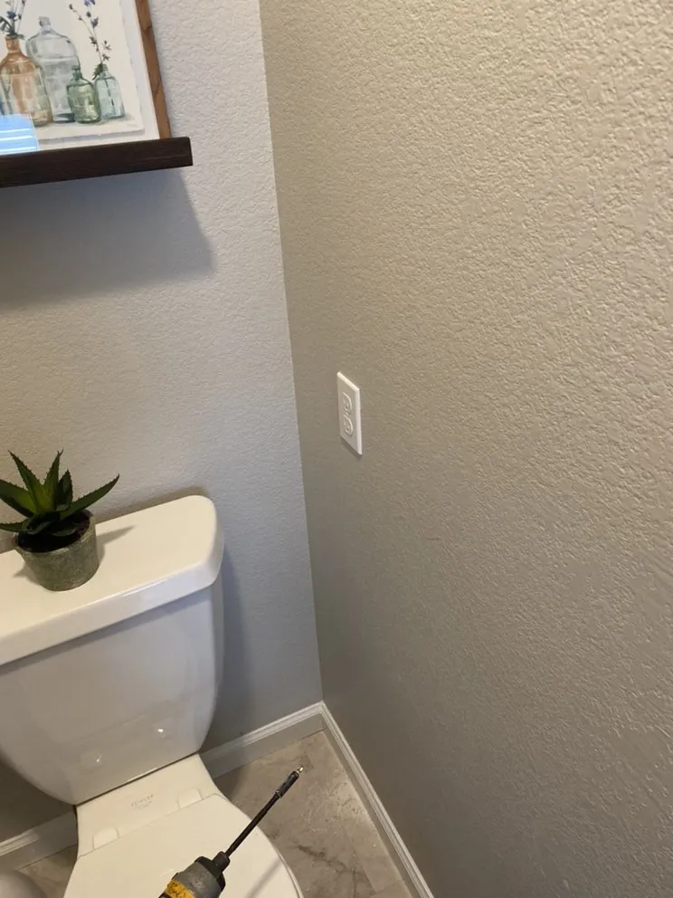 Trusted electrical service for homes in lighting installation, by