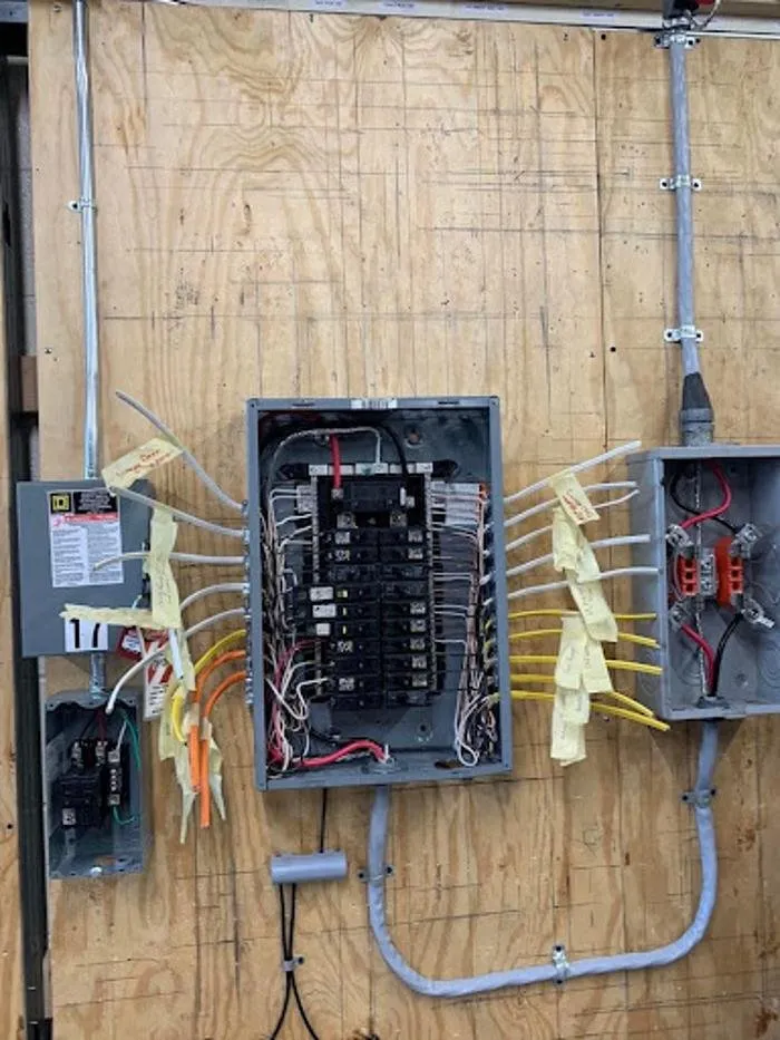 Slide of Sultani Electric Service