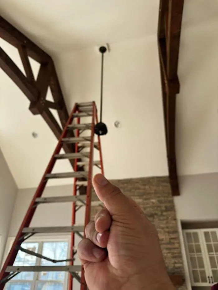 Slide of Sultani Electric Service