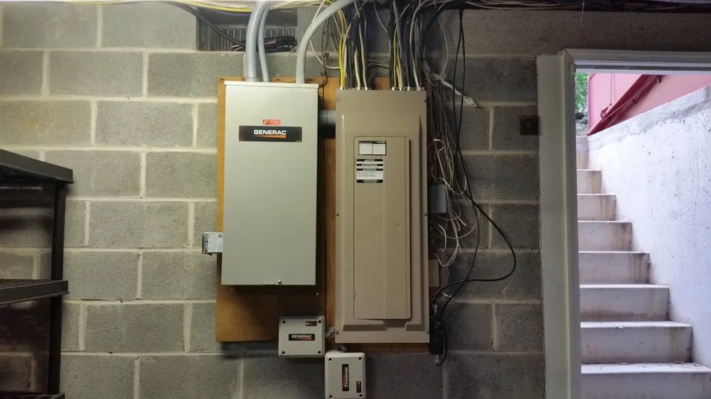 Trusted circuit breaker repair in , by Summers Electric