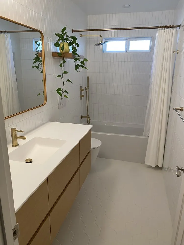 Slide of Summit Handyman Services