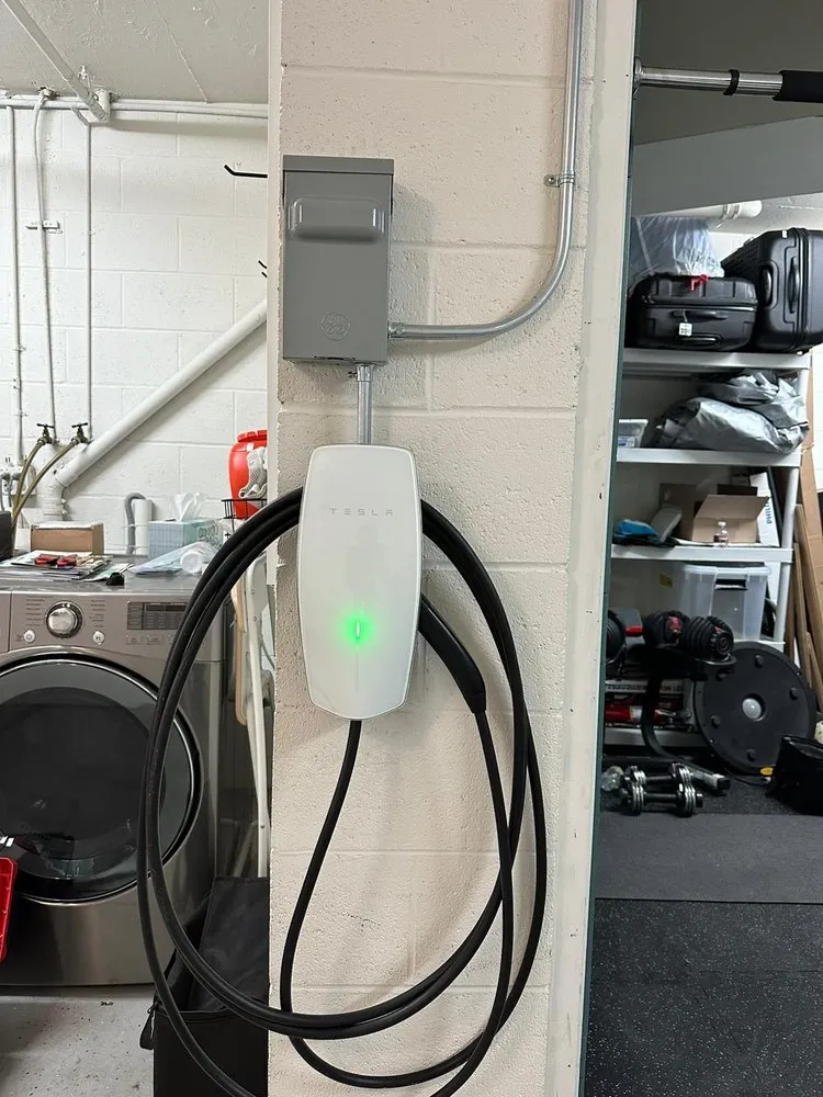 Slide of Sun-e Solar