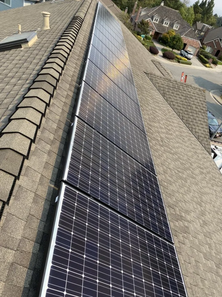 Slide of SunAmp Electric