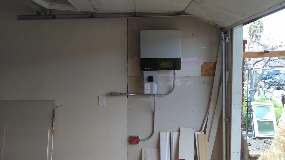 Slide of SunAmp Electric