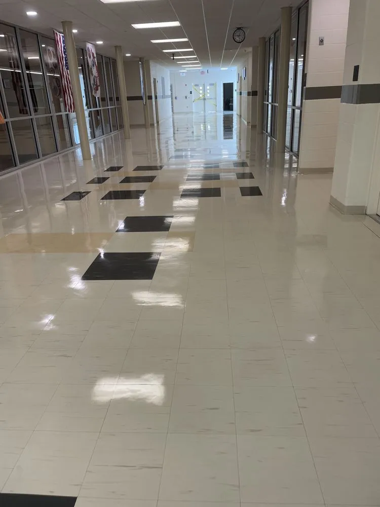 Certified lighting installation in Hazel Crest, IL by Sunclean Solutions
