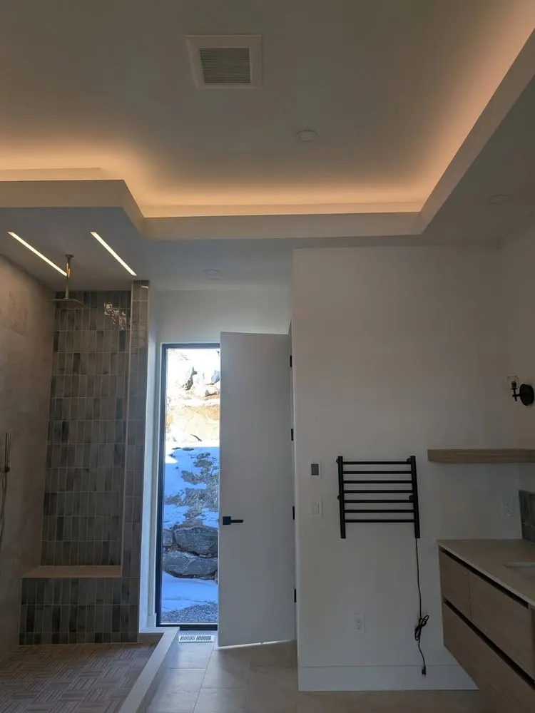 Slide of Sundog Electric