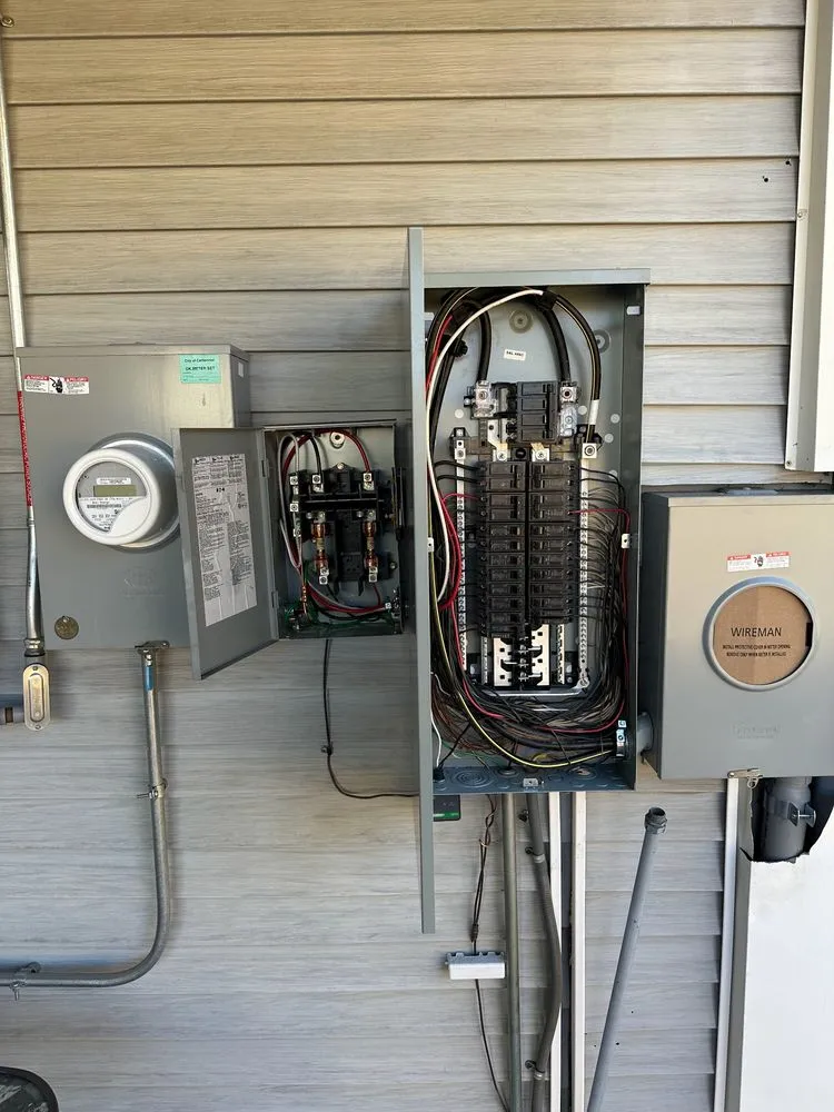 Slide of Sundog Electric