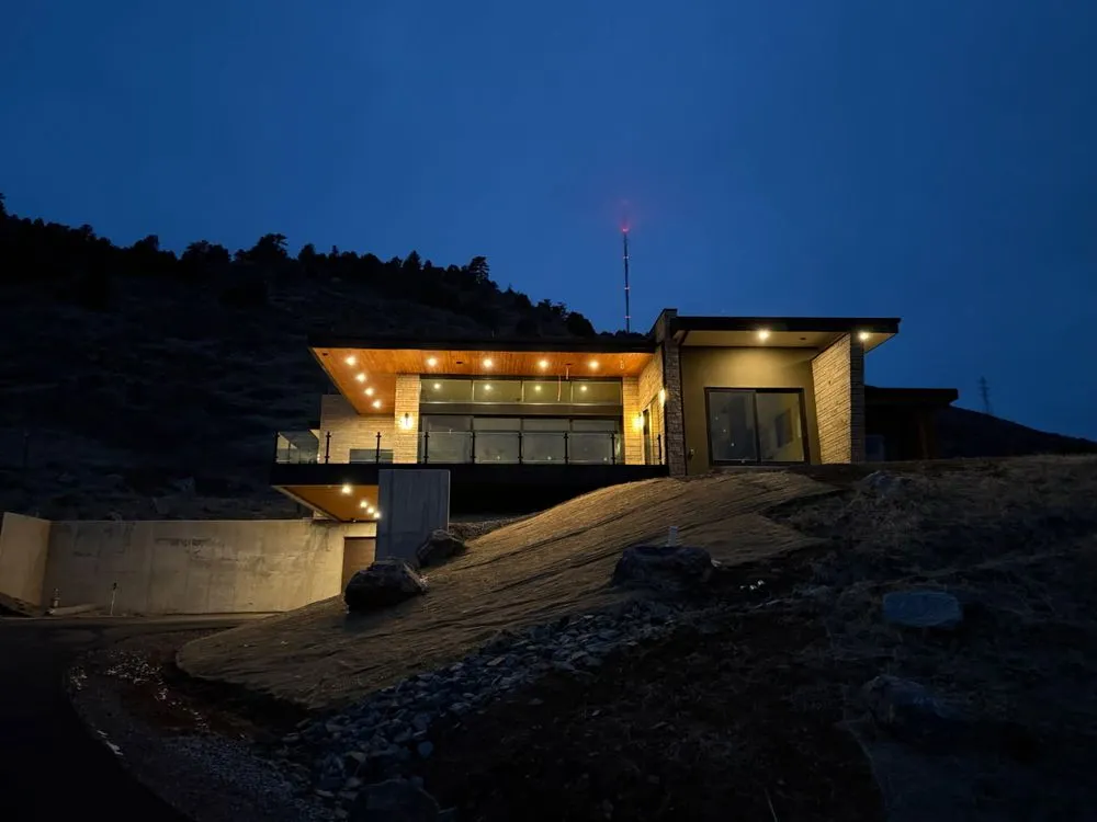 Slide of Sundog Electric