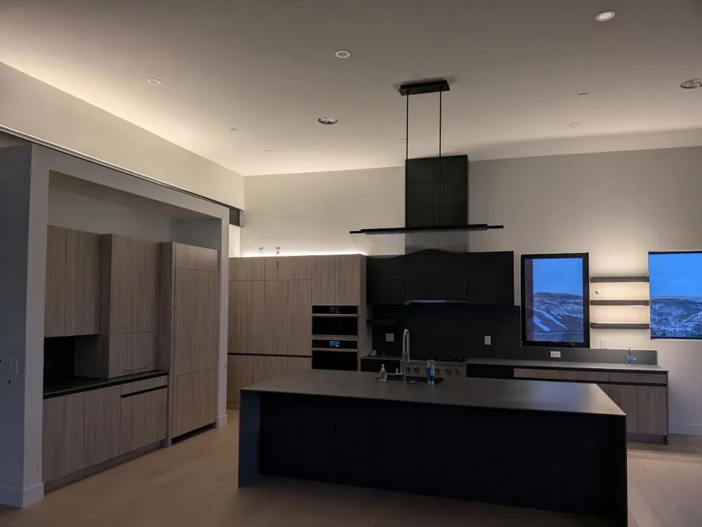 Slide of Sundog Electric