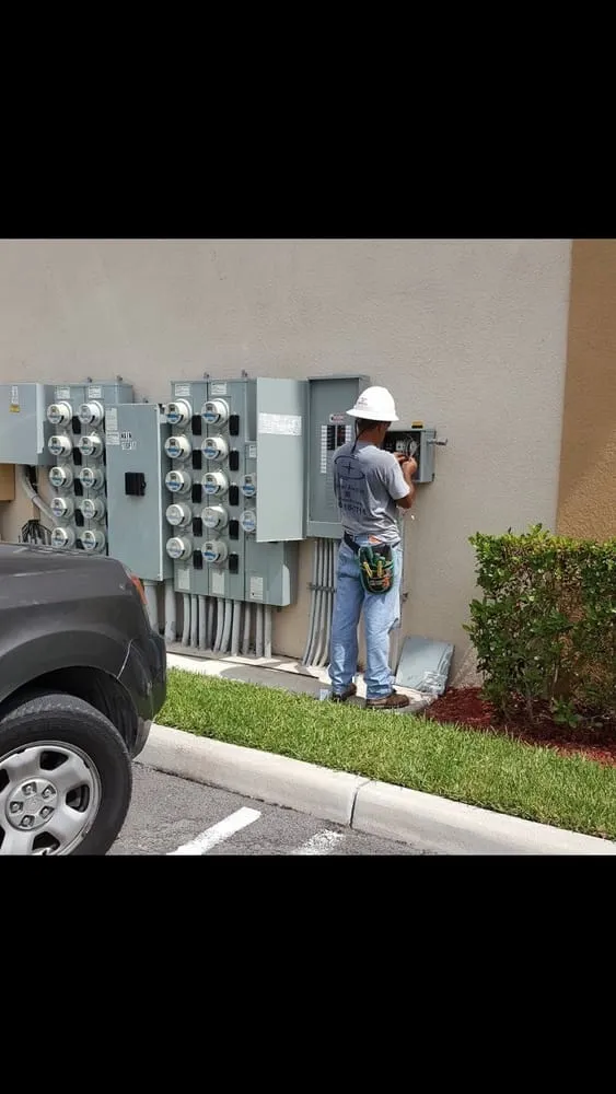 Slide of Sunkel Electric