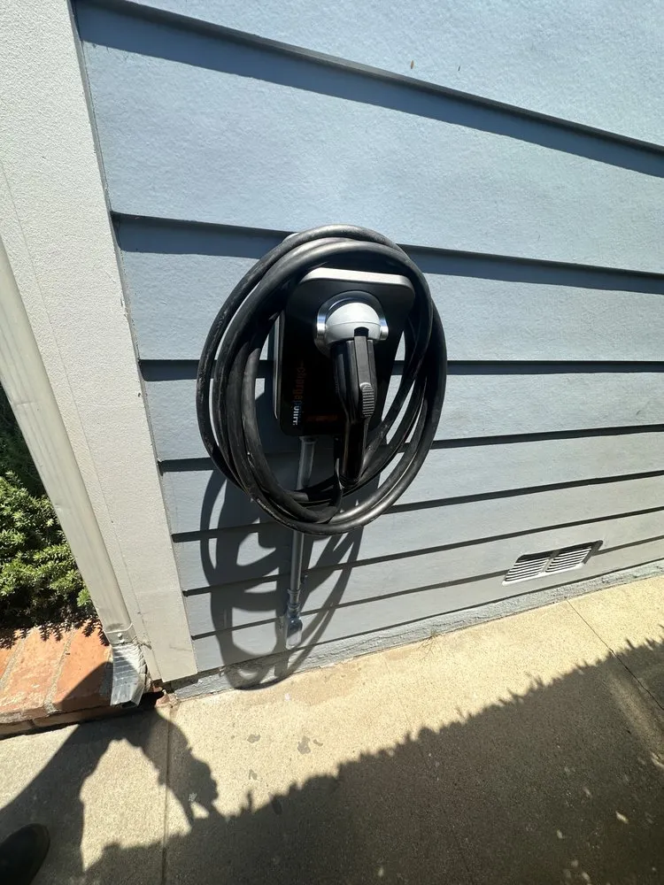 Slide of Sunny Day Electric