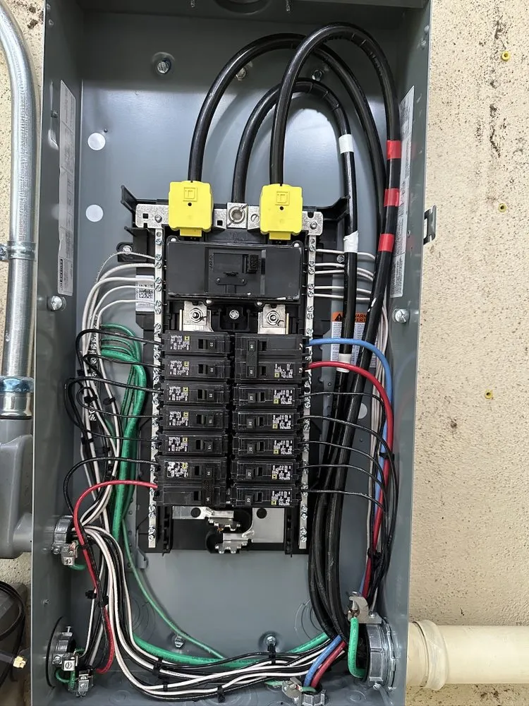 Emergency electrical service for homes in lighting installation,  by 