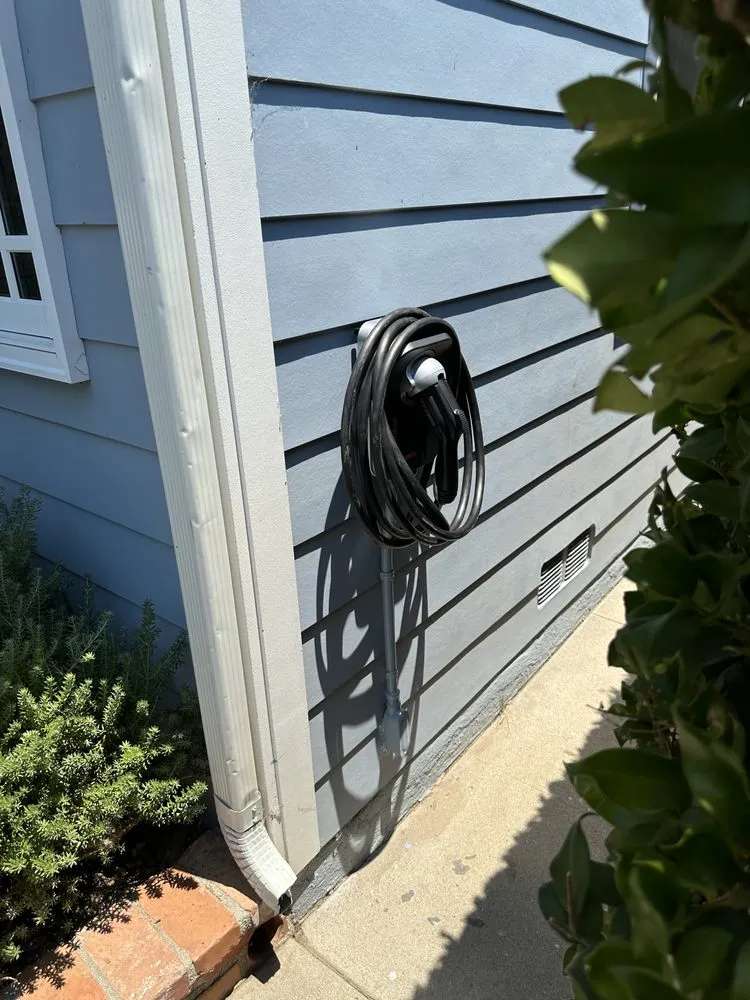 Slide of Sunny Day Electric