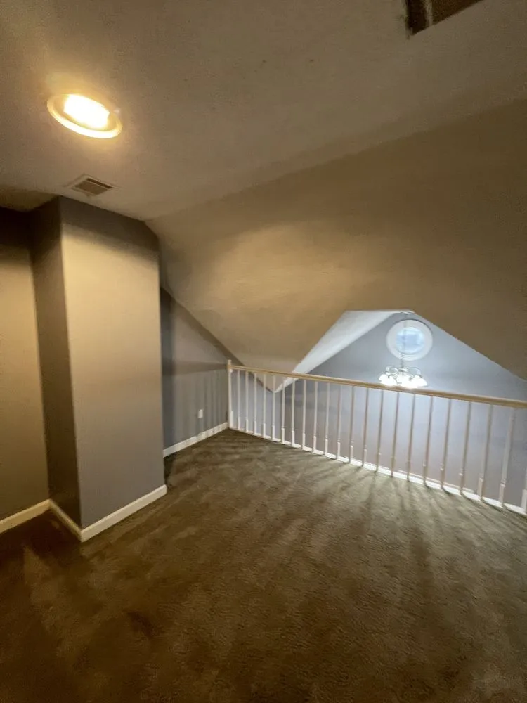 Licensed electrical repair in Tampa Bay, FL by Sunny Skies maintenance