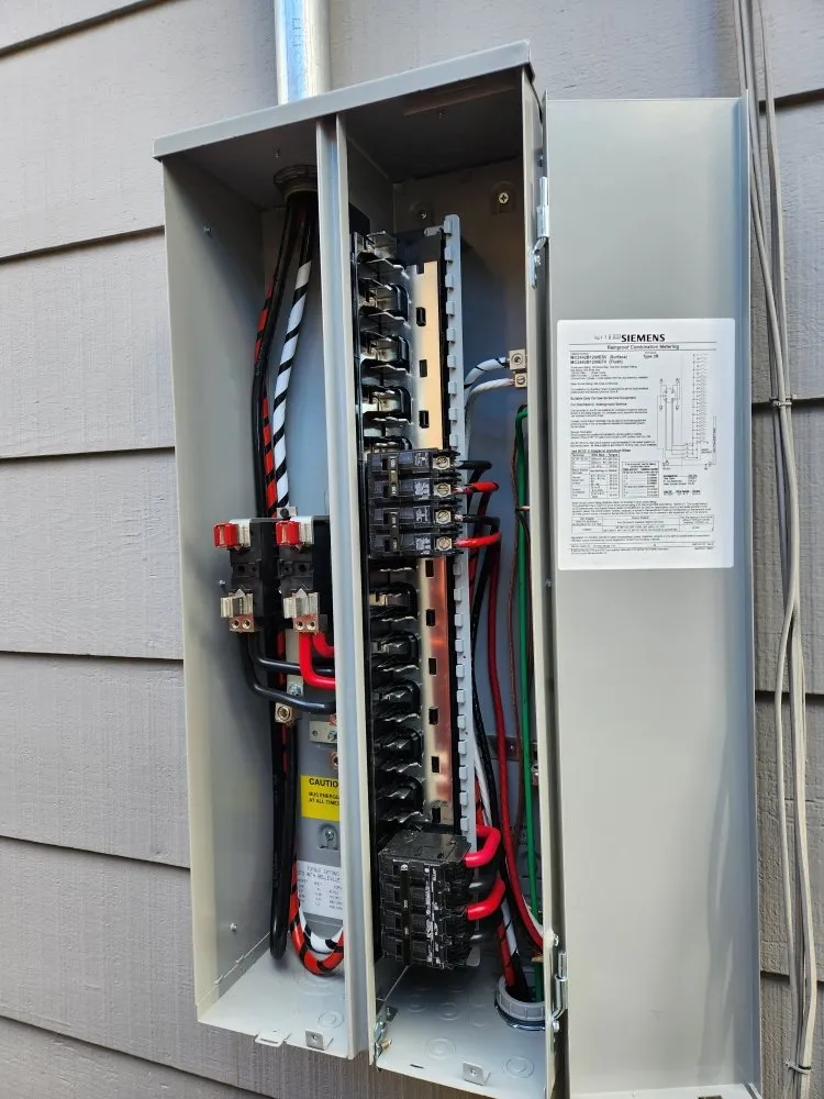 Certified electrician providing emergency electrical service in , 