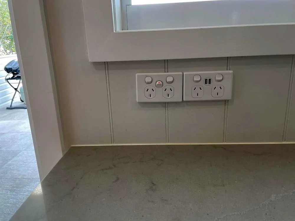 Slide of Sunset Cliffs Electric