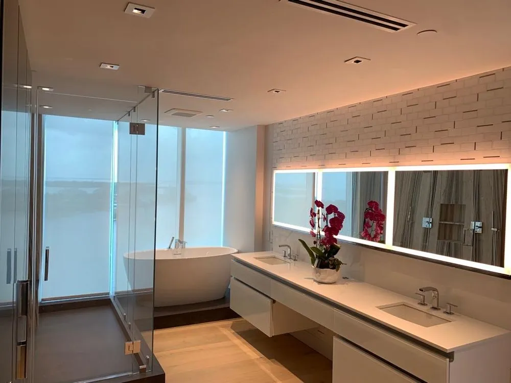 Slide of Sunshine Contractors