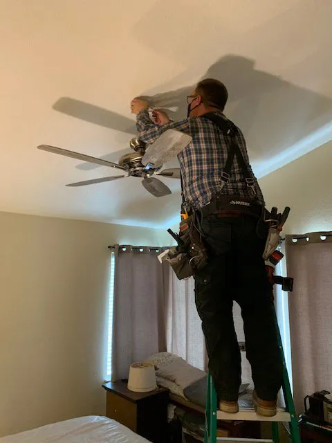 Slide of Super Electric