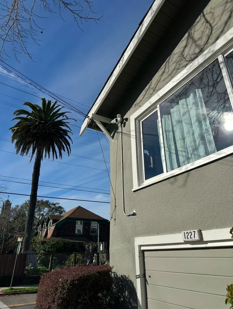 Slide of Super Electric