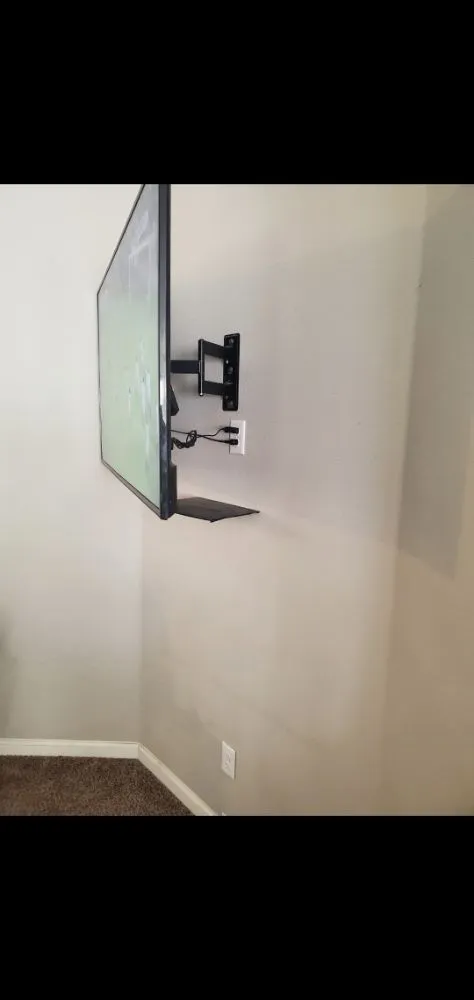 Professional circuit breaker repair in ,  by Super Quality Solar & Electrical