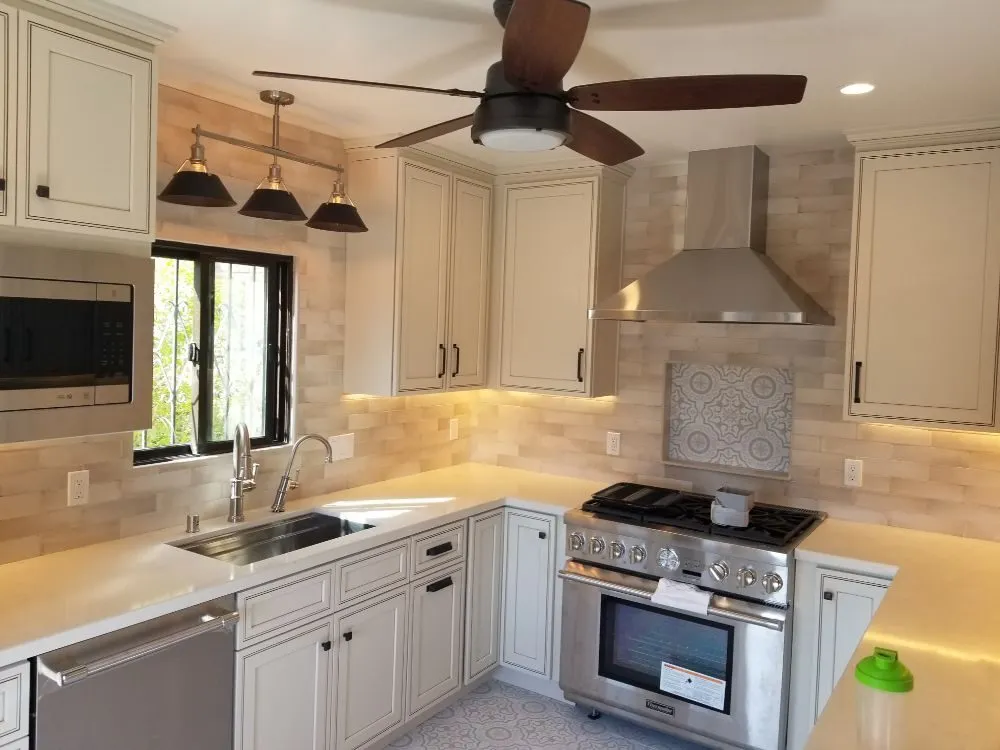 Slide of Superb Electric