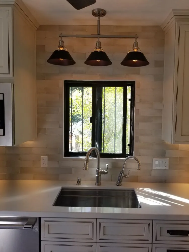 Slide of Superb Electric