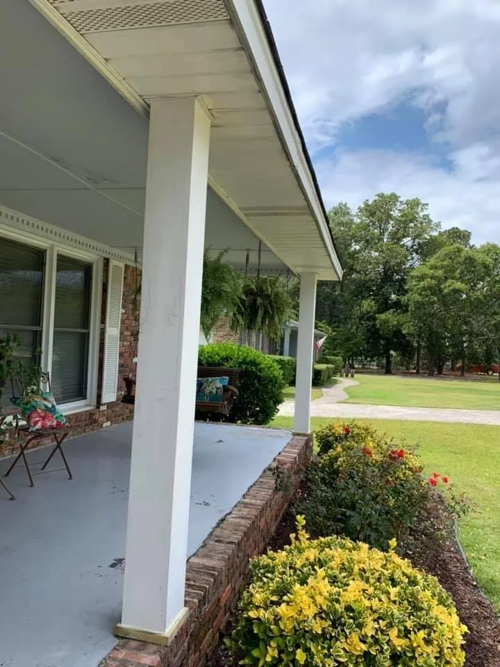 Certified electrical service for homes in lighting installation, by