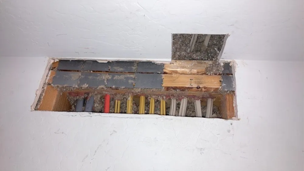 Slide of Superior Electric & A/C Service