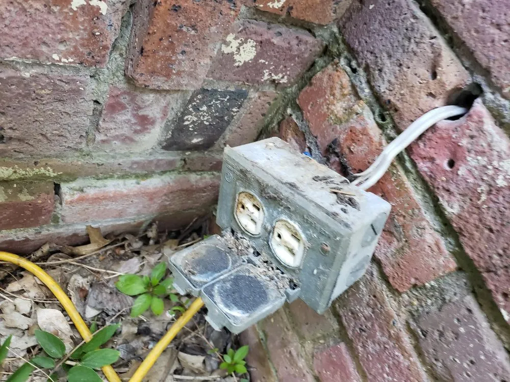 Slide of Superior Electrical Service