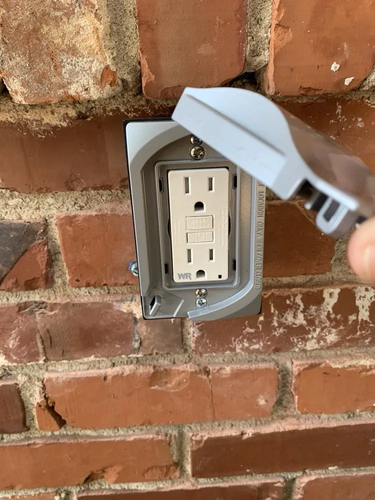 Slide of Superior Service Electric