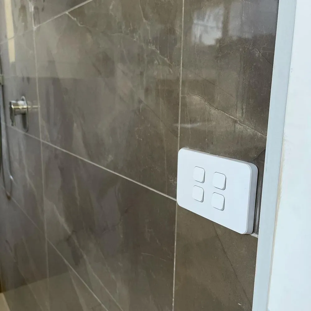 Slide of Supernova Electricians