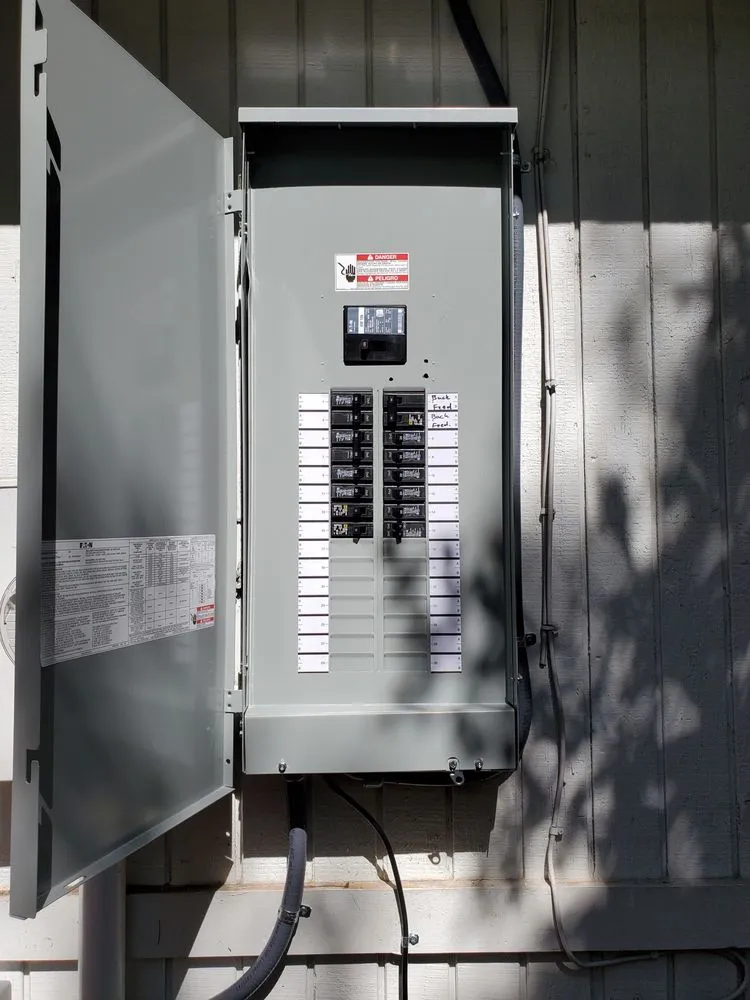 Reliable outlet and switch repair experts serving Porter, TX - SuperTC all around Maintenace