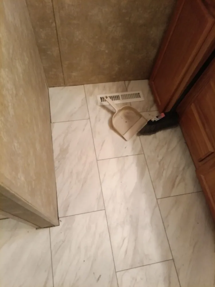 Slide of Supreme Electric