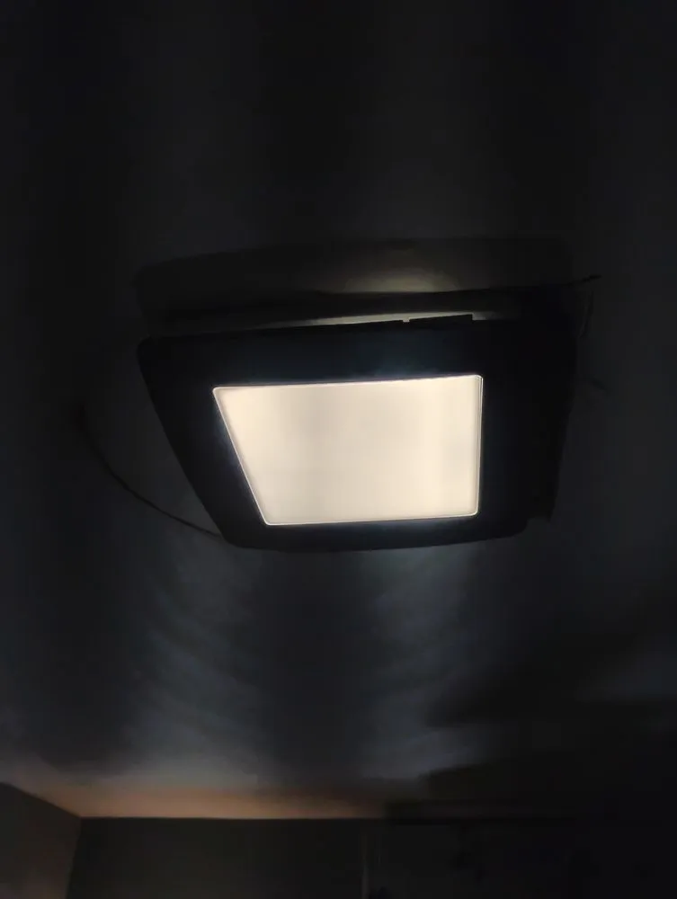 Slide of Supreme Electric