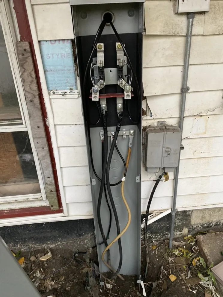 Trusted electrical service for homes in electrical repair,  by 