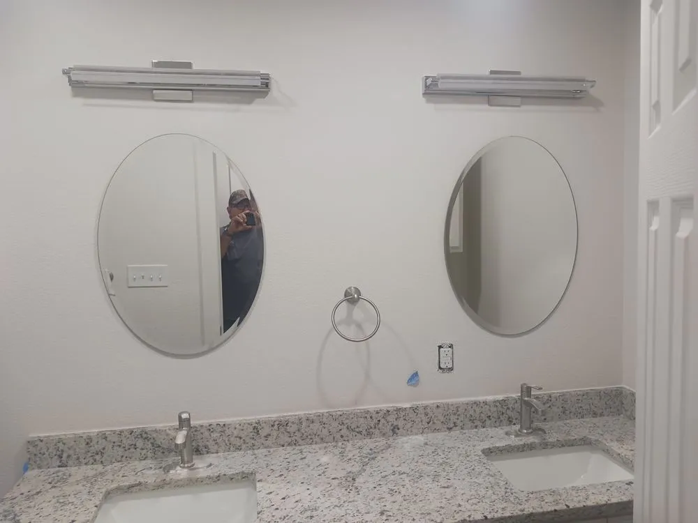 Expert outlet and switch repair service in , - Swearingen Construction