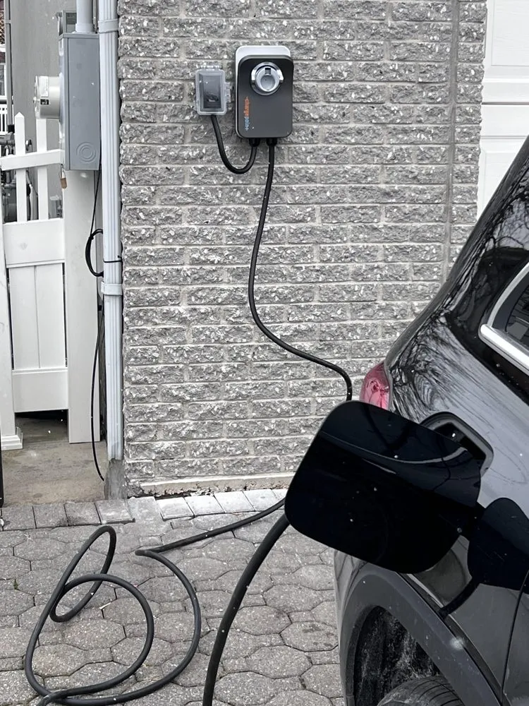 Slide of Swift Energy & Power