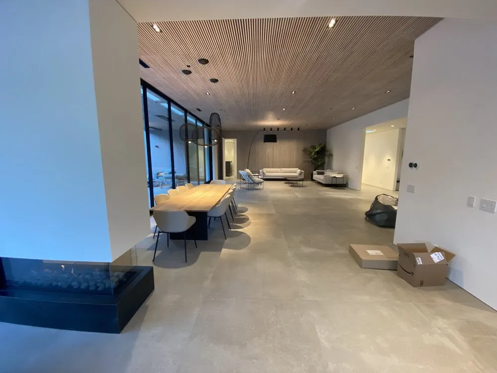 Slide of SwiftVoltage