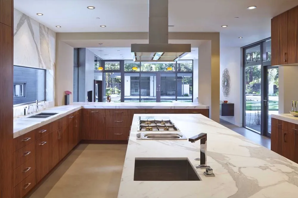 Slide of SwiftVoltage