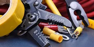 Reliable electrical service for homes in lighting installation, by