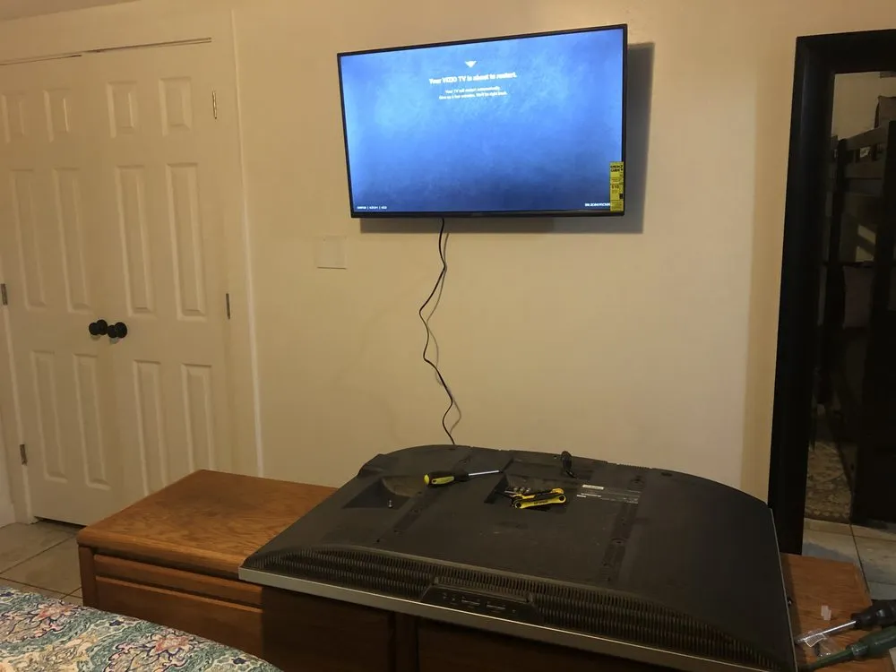 Trusted circuit breaker repair service in ,  - Switch Your Fixture