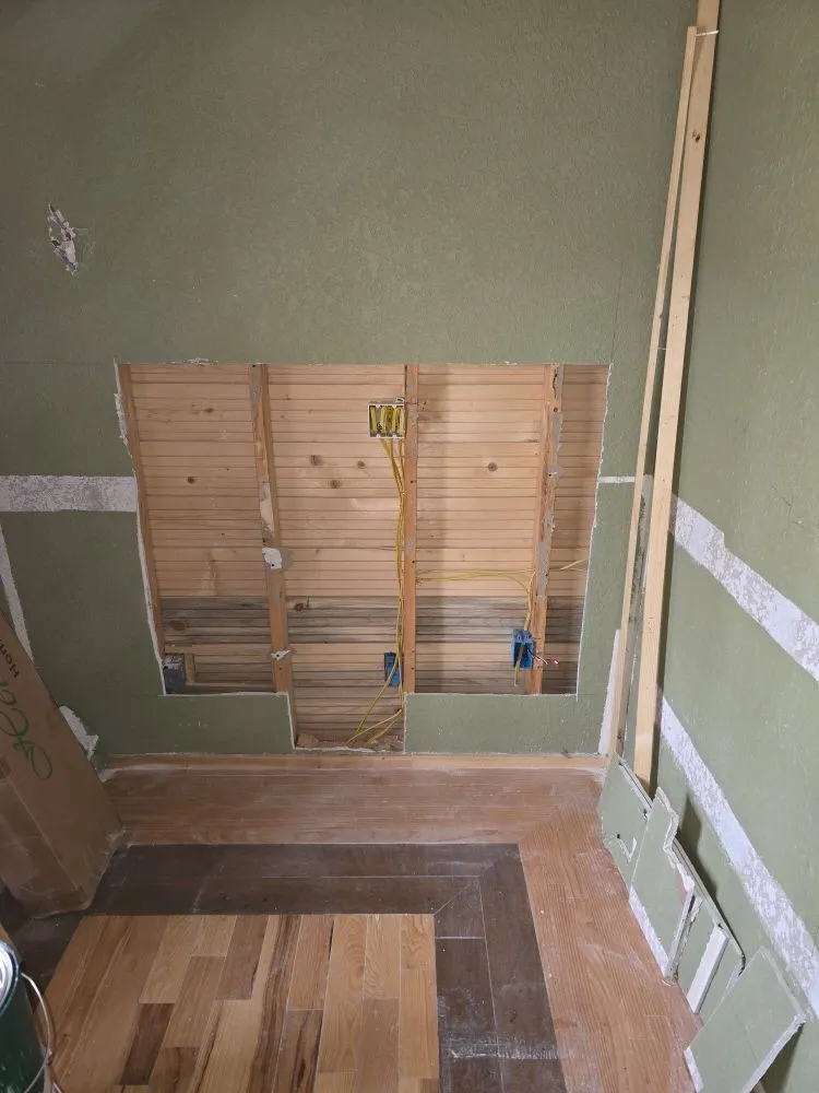 Affordable electrical repair in , by Switched Up Electrical Services