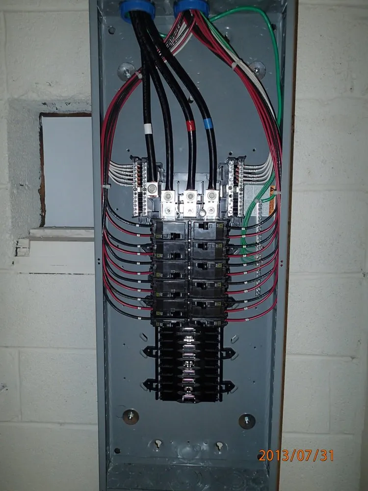 Slide of Symmetry Air Conditioning & Electrical